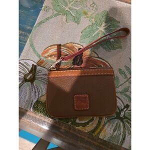 Dooney Bourke Brown Leather Wristlet Pouch Clutch Bag With Strap